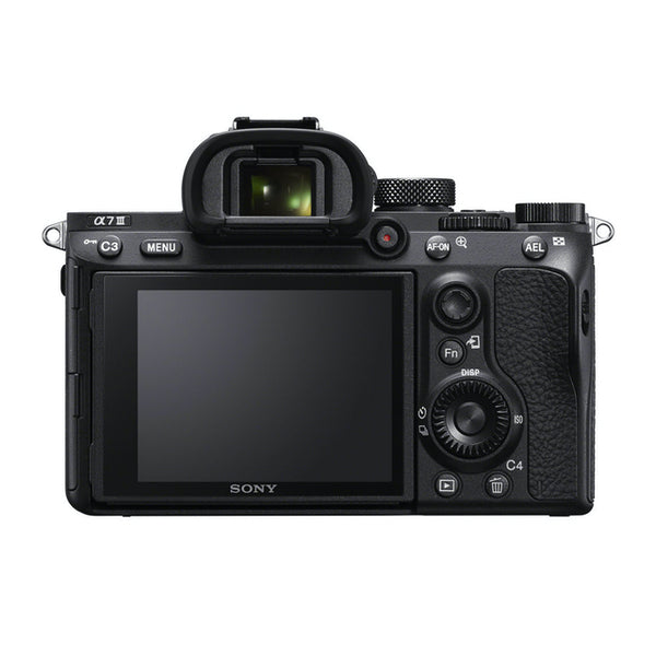 Sony A7 III + FE 28-70mm F/3.5-5.6 Garanzia Sony Italia Sony A7 III + FE 28-70mm F/3.5-5.6 Garanzia Sony Italia